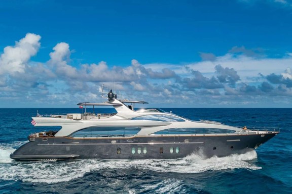 Motor Yachts for charter
