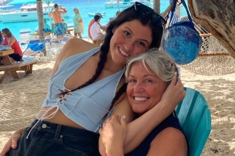 Review img # 89 of the yacht ALIZÉ