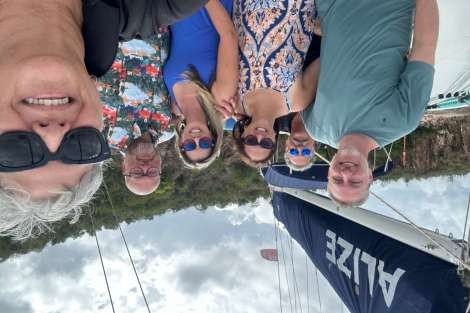 Review img # 6 of the yacht ALIZÉ