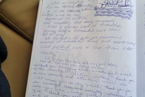 Review img # 2 of the yacht Dolce Vita