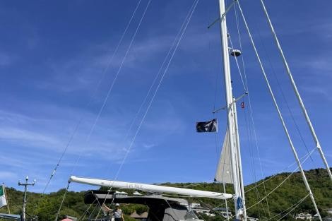 Review img # 3 of the yacht ELVIS MAGIC