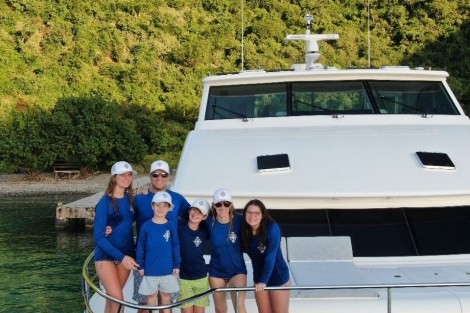 Review img # 22 of the yacht INDIGO