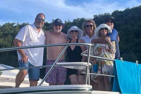 Review img # 18 of the yacht INDIGO