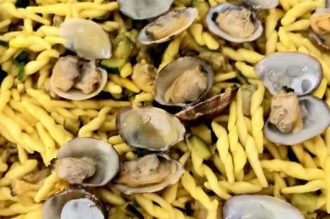 Review img # 23 of the yacht LISA OF THE SEAS