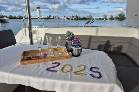 Review img # 14 of the yacht MISS SUMMER