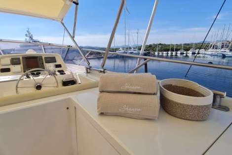 Review img # 17 of the yacht SHANGRA