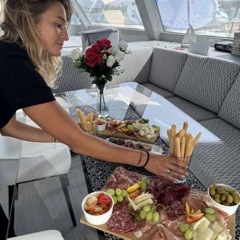 Food onboard Wave # 7